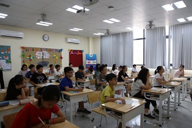 Các em học sinh tham gia vòng thi cấp Thành phố - TOEFL Challenge 2021-2022