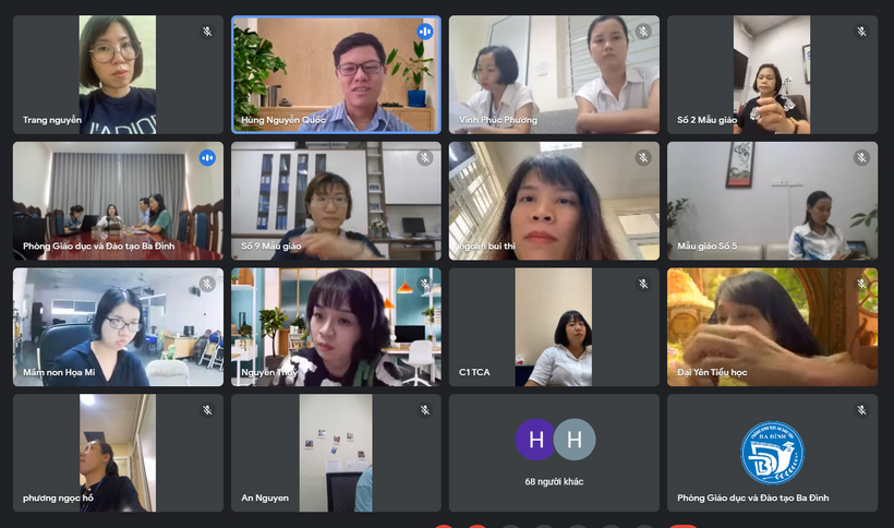 A screenshot of a video conference

Description automatically generated