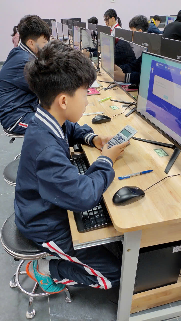 A child using a calculator

AI-generated content may be incorrect.