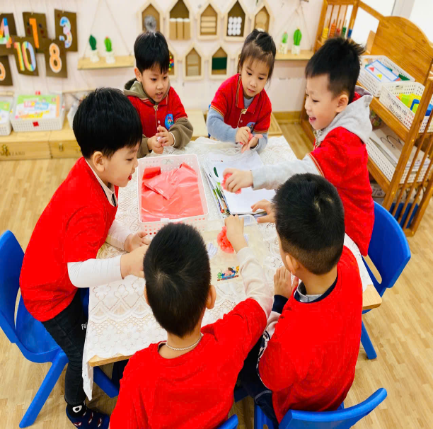 https://mgtuoitho.badinh.edu.vn/UploadFinder/images/2025/2/19/19022025164213_2.png